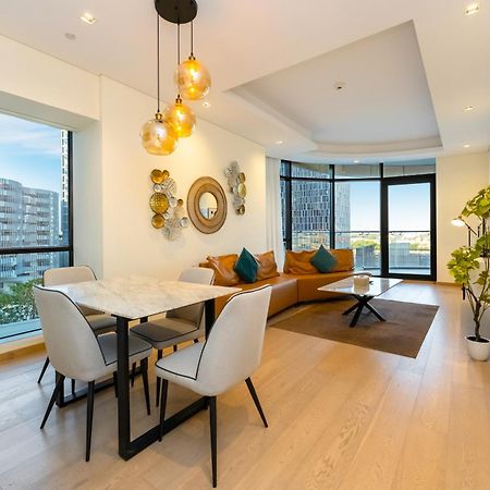 Fam Living - Rp Heights - 3 Mins Walk To Burj Khalifa & Dubai Mall Downtown Дубай Екстер'єр фото