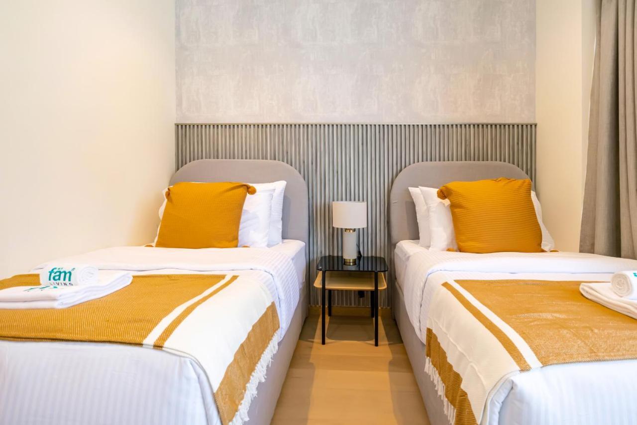 Fam Living - Rp Heights - 3 Mins Walk To Burj Khalifa & Dubai Mall Downtown Дубай Екстер'єр фото