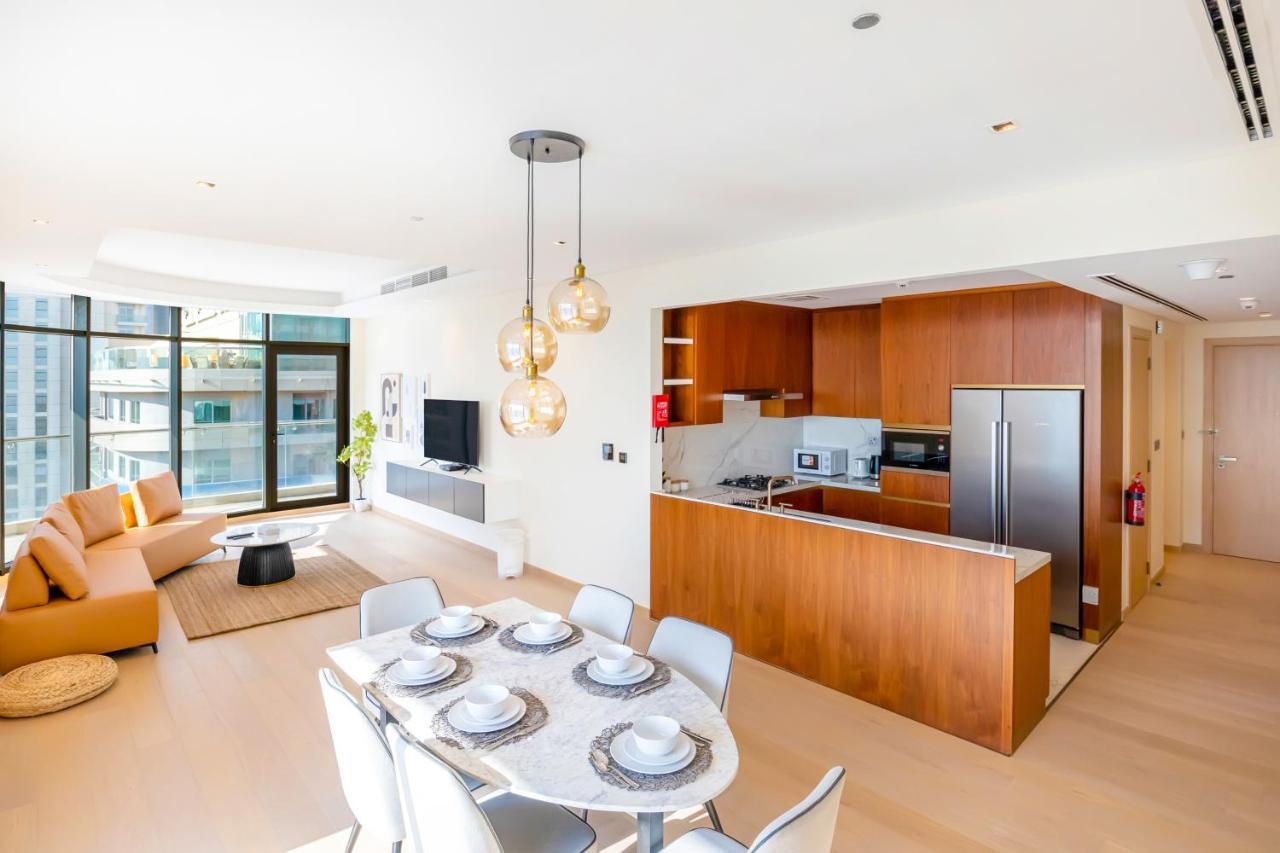 Fam Living - Rp Heights - 3 Mins Walk To Burj Khalifa & Dubai Mall Downtown Дубай Екстер'єр фото