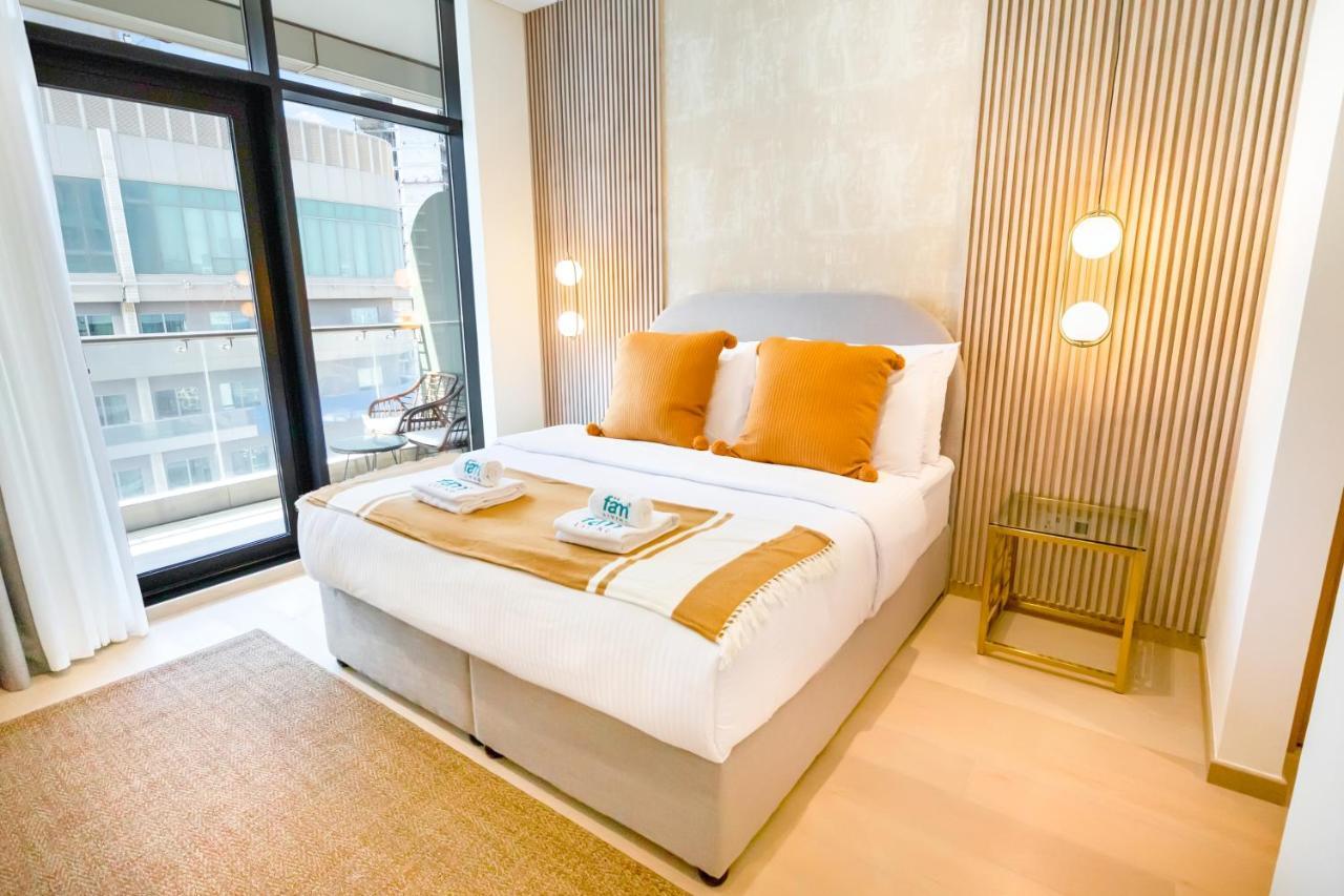 Fam Living - Rp Heights - 3 Mins Walk To Burj Khalifa & Dubai Mall Downtown Дубай Екстер'єр фото
