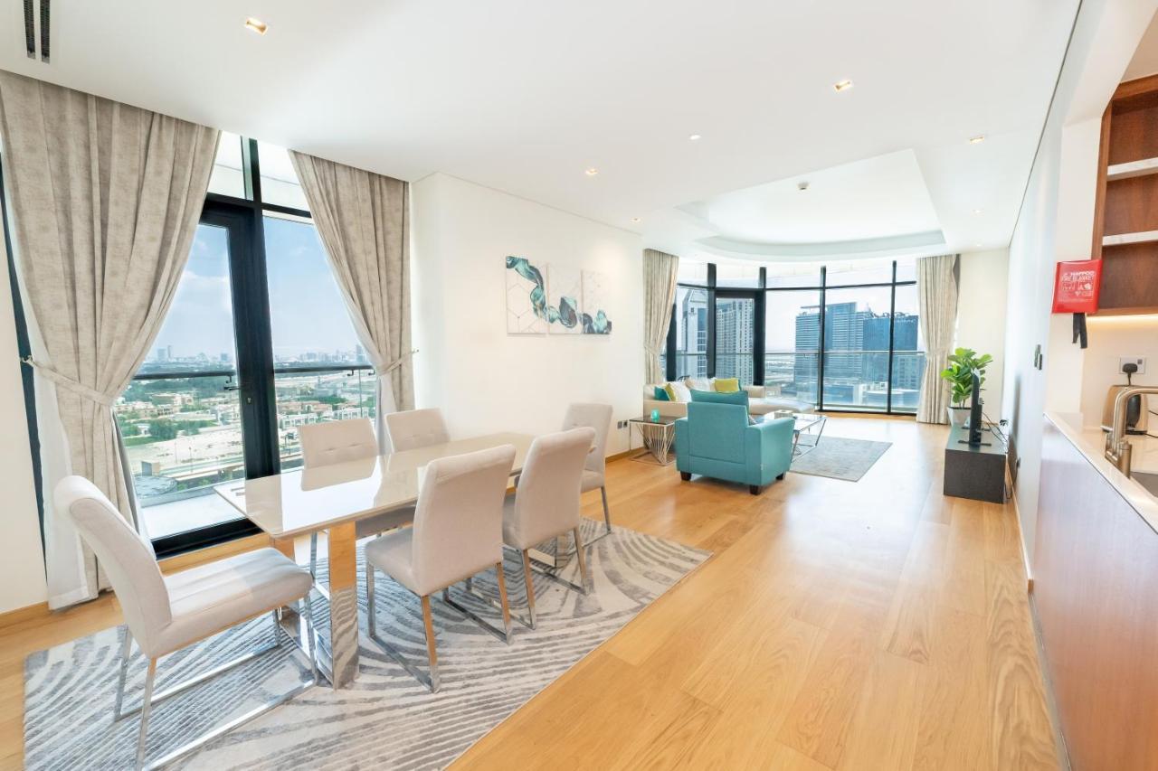 Fam Living - Rp Heights - 3 Mins Walk To Burj Khalifa & Dubai Mall Downtown Дубай Екстер'єр фото