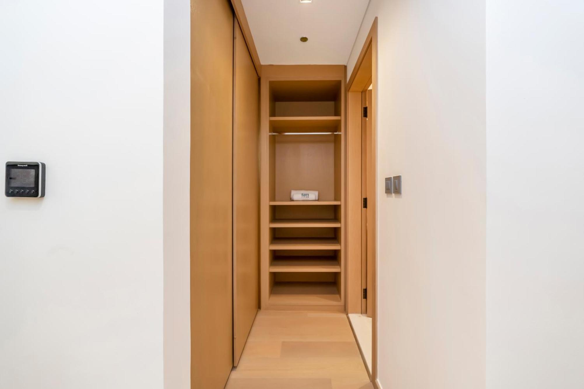 Fam Living - Rp Heights - 3 Mins Walk To Burj Khalifa & Dubai Mall Downtown Дубай Екстер'єр фото
