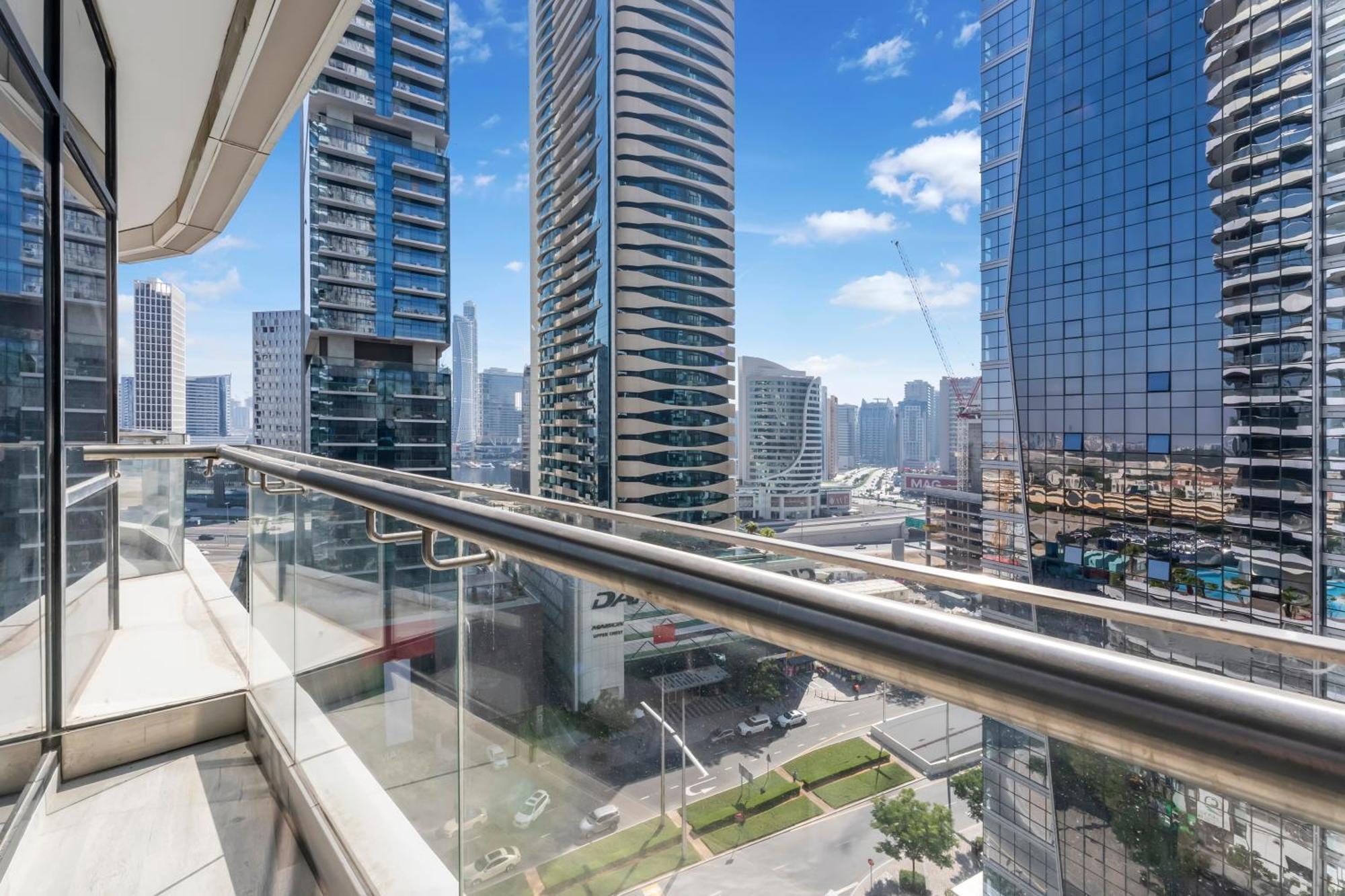 Fam Living - Rp Heights - 3 Mins Walk To Burj Khalifa & Dubai Mall Downtown Дубай Екстер'єр фото